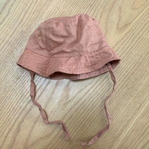 H&M baby bucket sun hat